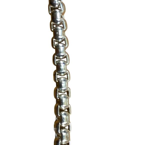 Silver Tone Lariat Tassel Necklace - Picture 6 of 8